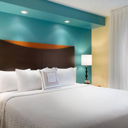 Fairfield Inn & Suites Dallas מסקיט מראה חיצוני תמונה