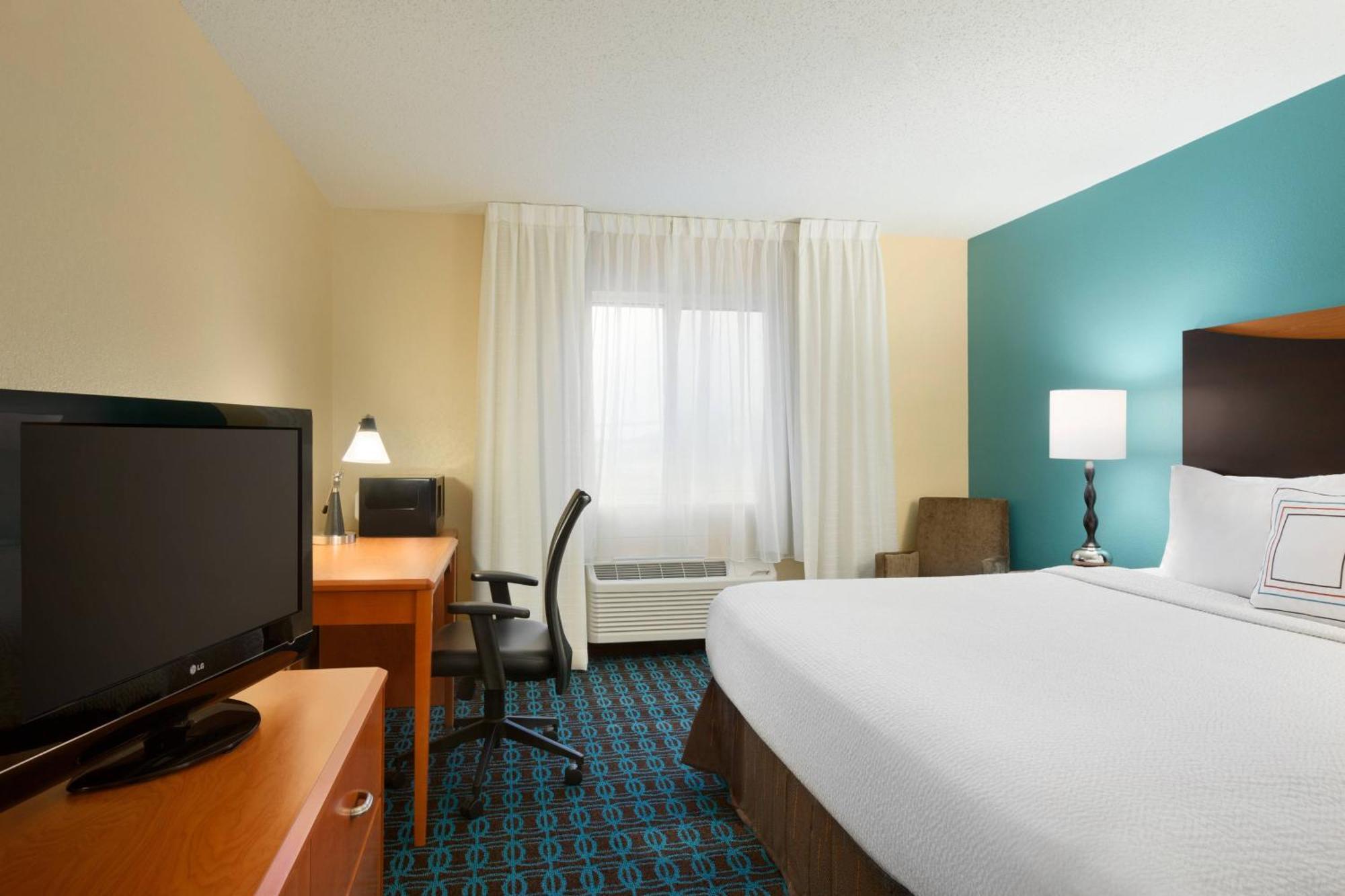 Fairfield Inn & Suites Dallas מסקיט מראה חיצוני תמונה