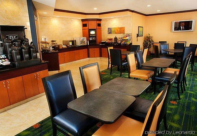 Fairfield Inn & Suites Dallas מסקיט מראה חיצוני תמונה