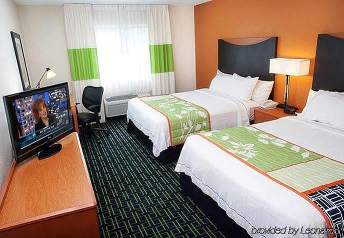 Fairfield Inn & Suites Dallas מסקיט מראה חיצוני תמונה