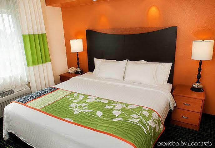 Fairfield Inn & Suites Dallas מסקיט מראה חיצוני תמונה
